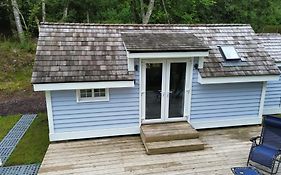1Lochness Glam Lodges